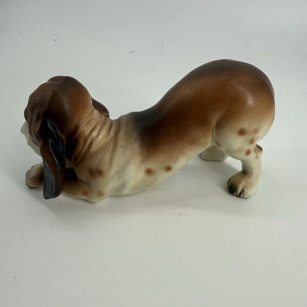 Vintage Norcrest Basset‎ Hound Porcelain Figurine Japanese Super Cute EUC 7